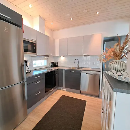 Saerkaenhelmi * 卡拉约基